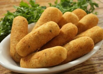 Bolinho de Mandioca na Airfryer - A Crocância que Você Não Pode Resistir!