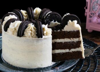 Como Fazer Bolo de Oreo Bonito e Gostoso
