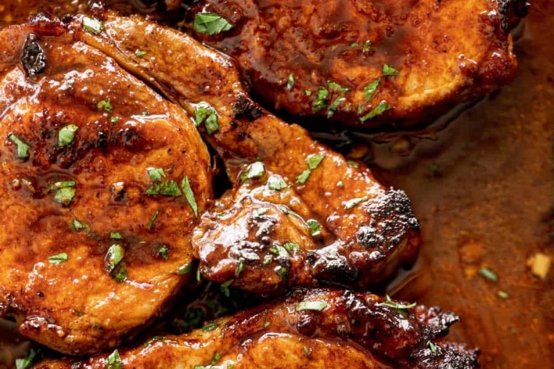 Costeleta de Porco ao Molho Barbecue