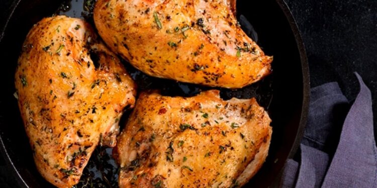 Sobrecoxa na Airfryer - Como Fazer Sobrecoxa de Frango na Airfryer para uma Refeição Memorável