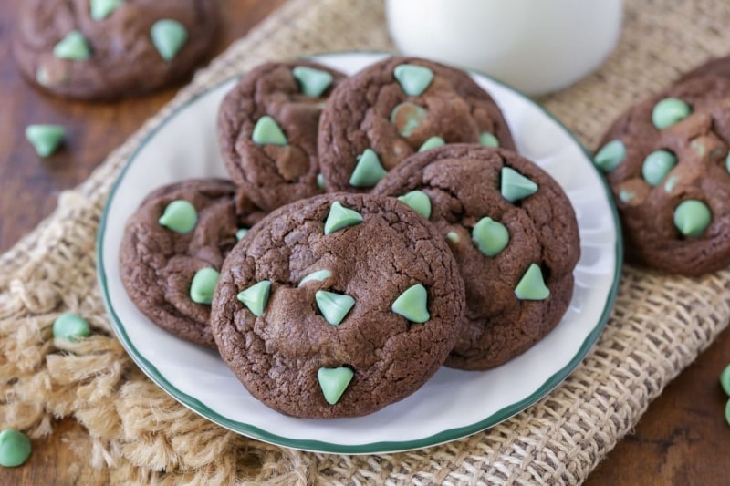 Como Fazer Biscoitos de Chocolate e Menta