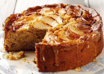 Como Fazer Bolo de Maçã e Canela Fofinho de dar Água na Boca