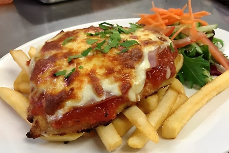 File de Carne a Parmegiana