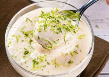 Mousse de Limão com Apenas 3 Ingredientes