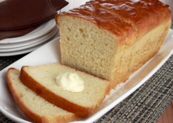 Pão Caseiro de Liquidificador - Como Fazer um Pão Caseiro Fofinho e Gostoso