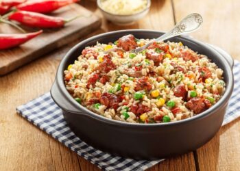 Arroz Carreteiro com Carne de Porco