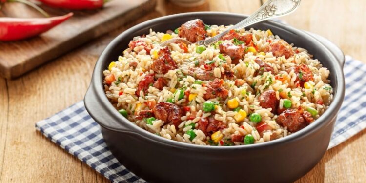 Arroz Carreteiro com Carne de Porco