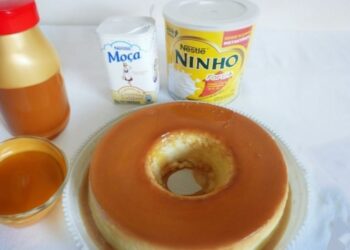 Como Fazer Pudim de Leite em Pó e Leite Condensado