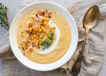 Sopa de Grão-de-Bico