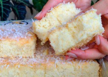 Como Fazer Bolo de Maizena com Coco