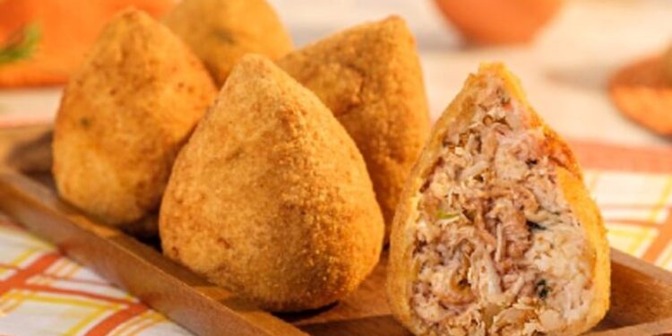 Como Fazer Coxinha de Frango sem Massa