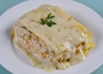 Como Fazer Lasanha de Frango ao Molho Branco