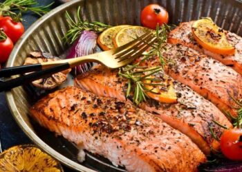 receita de salmão na frigideira