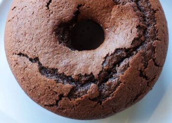 Receita de Bolo de Chocolate Amanteigado