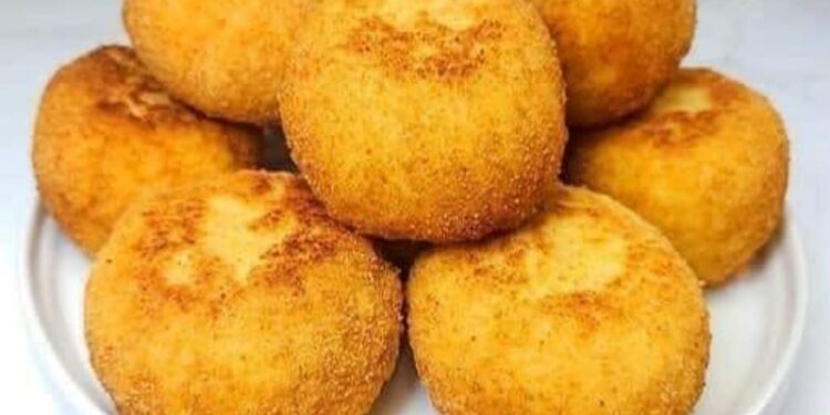 Bolinha de Queijo Crocante Sem Trigo