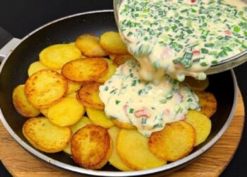 Como Fazer a Omelete de Batata Tomate e Queijo