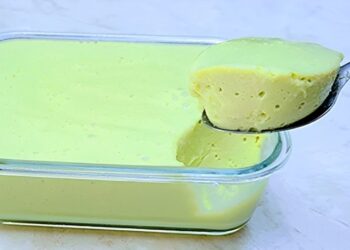 Receita de Sobremesa de Abacate com Gelatina (Rápida de Deliciosa)