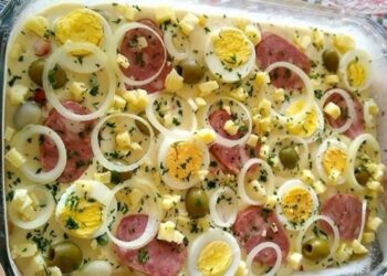 Receita de Torta Salgada Fácil Sem Liquidificador!